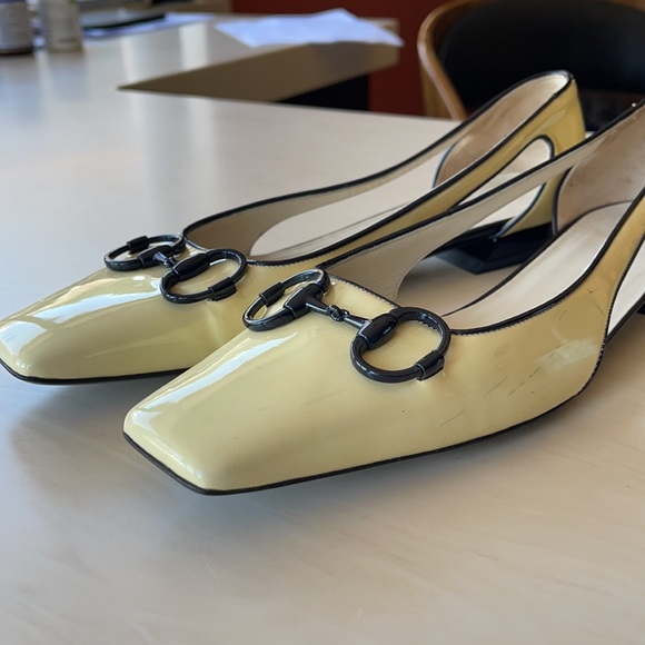 Gucci White patent leather shoes - Picture 1 of 10